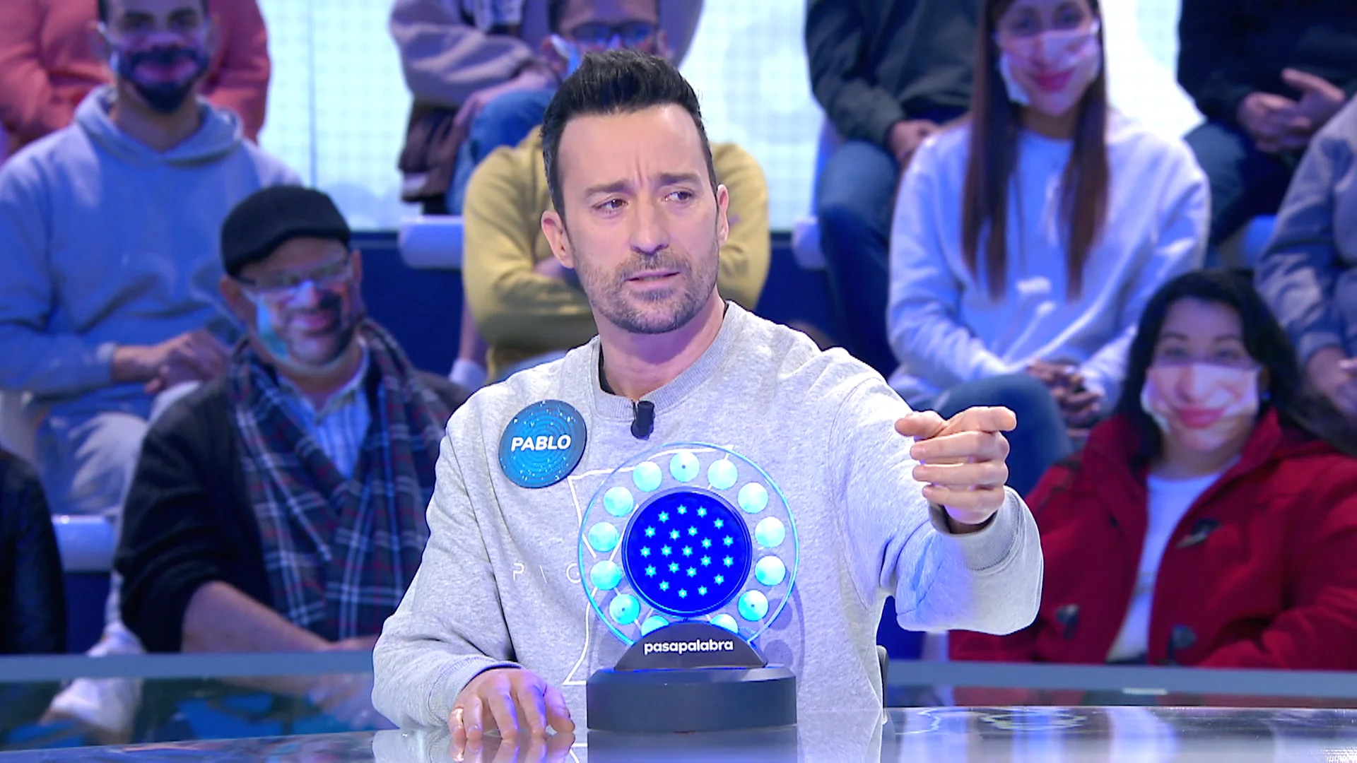 &iexcl;Te enamorar&aacute;! Pablo Puyol canta &lsquo;Hey&rsquo; de Julio Iglesias y embelesa a Roberto Leal en &lsquo;Pasapalabra&rsquo; 