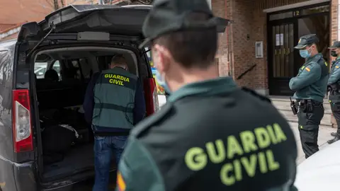 Detienen a un menor de 15 años por un presunto asesinato Detienen a un menor de 15 años por un presunto asesinato