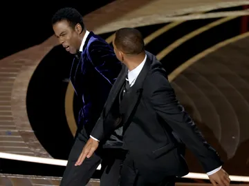 Bofetada de Will Smith a Chris Rock durante la 94º edición de los Premios Oscar Bofetada de Will Smith a Chris Rock durante la 94º edición de los Premios Oscar