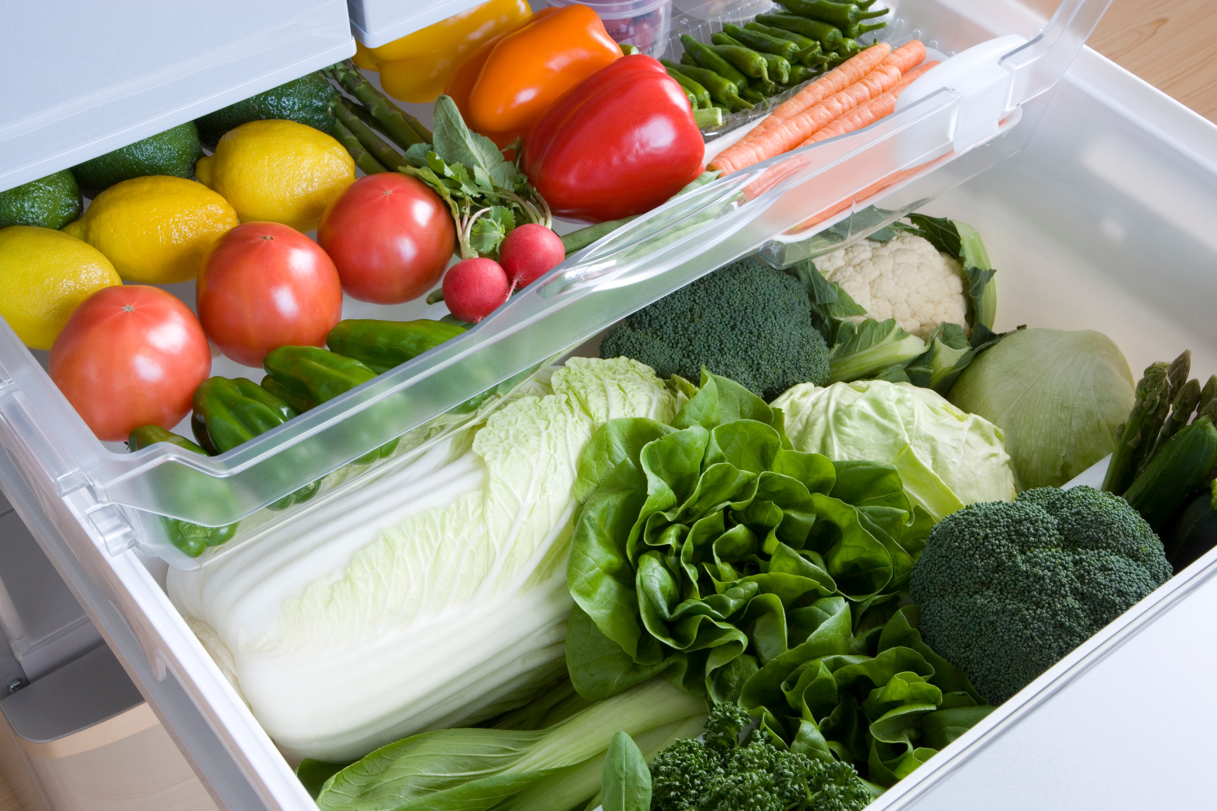 Cómo mantener las verduras frescas en el frigorífico por más tiempo?