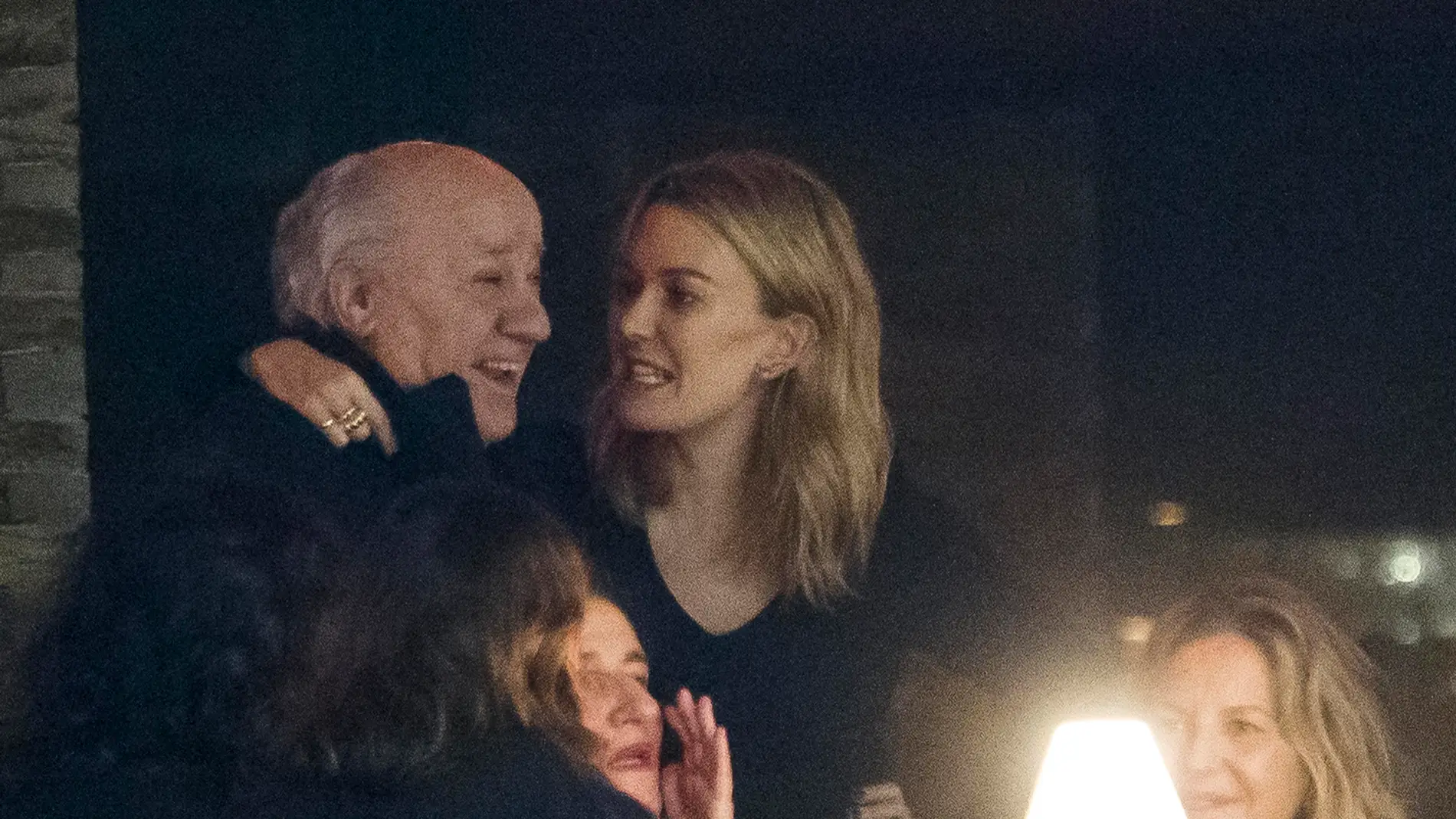 Marta Ortega, junto a su padre Amancio Ortega