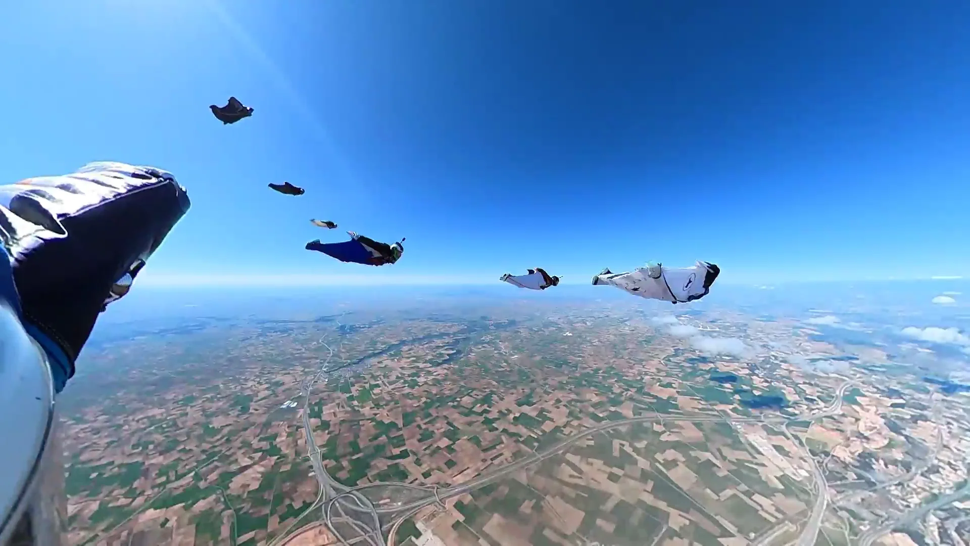 R&eacute;cord de Espa&ntilde;a de formaci&oacute;n de 'wingsuit' 