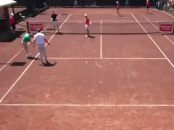 Un grave error del juez de silla provoca que Steven Díez pierda el partido en el ATP 250 de Houston Un grave error del juez de silla provoca que Steven Díez pierda el partido en el ATP 250 de Houston