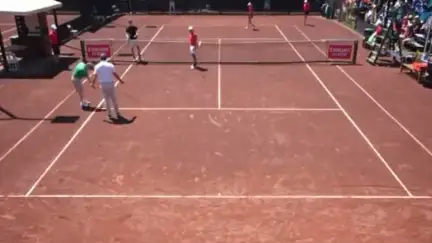 Un grave error del juez de silla provoca que Steven Díez pierda el partido en el ATP 250 de Houston Un grave error del juez de silla provoca que Steven Díez pierda el partido en el ATP 250 de Houston