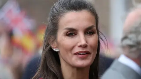 El semirecogido de la reina Letizia El semirecogido de la reina Letizia