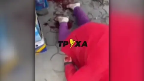 El último ataque de Rusia en la ciudad ucraniana de Mikolaiv deja cadáveres de civiles desmembrados en plena calle El último ataque de Rusia en la ciudad ucraniana de Mikolaiv deja cadáveres de civiles desmembrados en plena calle