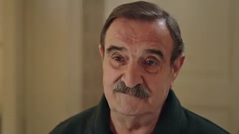 La sorprendente confesión de Hikmet a Safiye: "Eres mi hija preferida" Mejores momentos| Capítulo 73