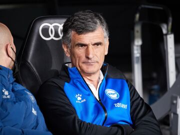 Mendilíbar, segundo técnico destituido por el Alavés esta temporada