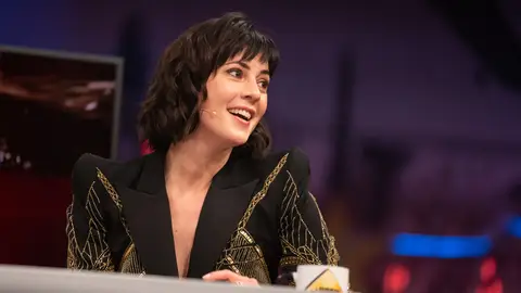 Eva Ugarte, sin tapujos en 'El Hormiguero 3.0' sobre su escena de sexo en su nueva película: "Destrozamos el capó" Eva Ugarte, sin tapujos en 'El Hormiguero 3.0' sobre su escena de sexo en su nueva película: "Destrozamos el capó"
