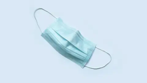 Imagen de archivo de una mascarilla Imagen de archivo de una mascarilla