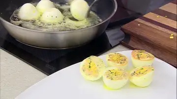 Huevos Teresita: rellena las claras y fríe