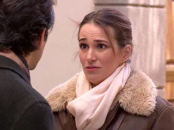 Julieta destroza los sentimientos de Emilio: "Estoy saliendo con alguien" Julieta destroza los sentimientos de Emilio: "Estoy saliendo con alguien"