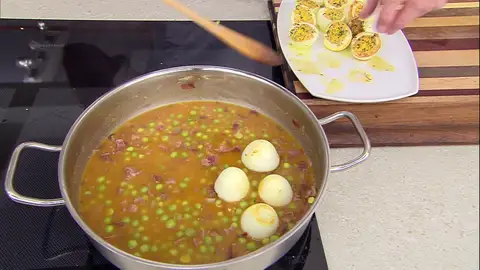 Huevos Teresita: Elabora la salsa Huevos Teresita: Elabora la salsa