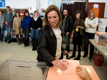 Efemérides del 9 de abril: Muere Carme Chacón