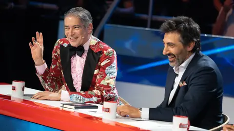 Boris Izaguirre se sincera con Jesulín de Ubrique El invitado piensa en María José Campanario.