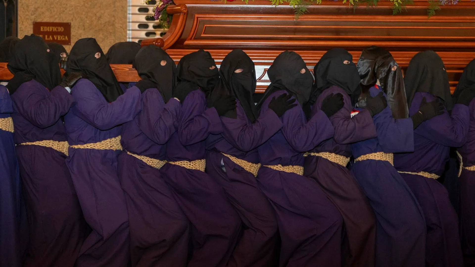 Primera procesi&oacute;n de Semana Santa 