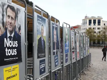 Carteles electorales en Montpellier Carteles electorales en Montpellier