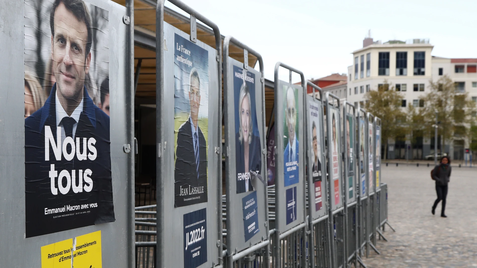 Carteles electorales en Montpellier