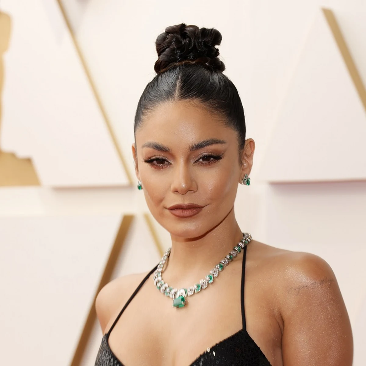 Vanessa Hudgens Cabello Hasta Los Hombros vanessa-hudgens-cabello-hasta-los-hombros