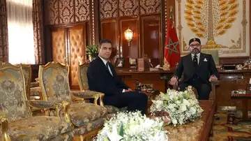 Imagen de Pedro Sánchez y el rey Mohamed VI en Rabat