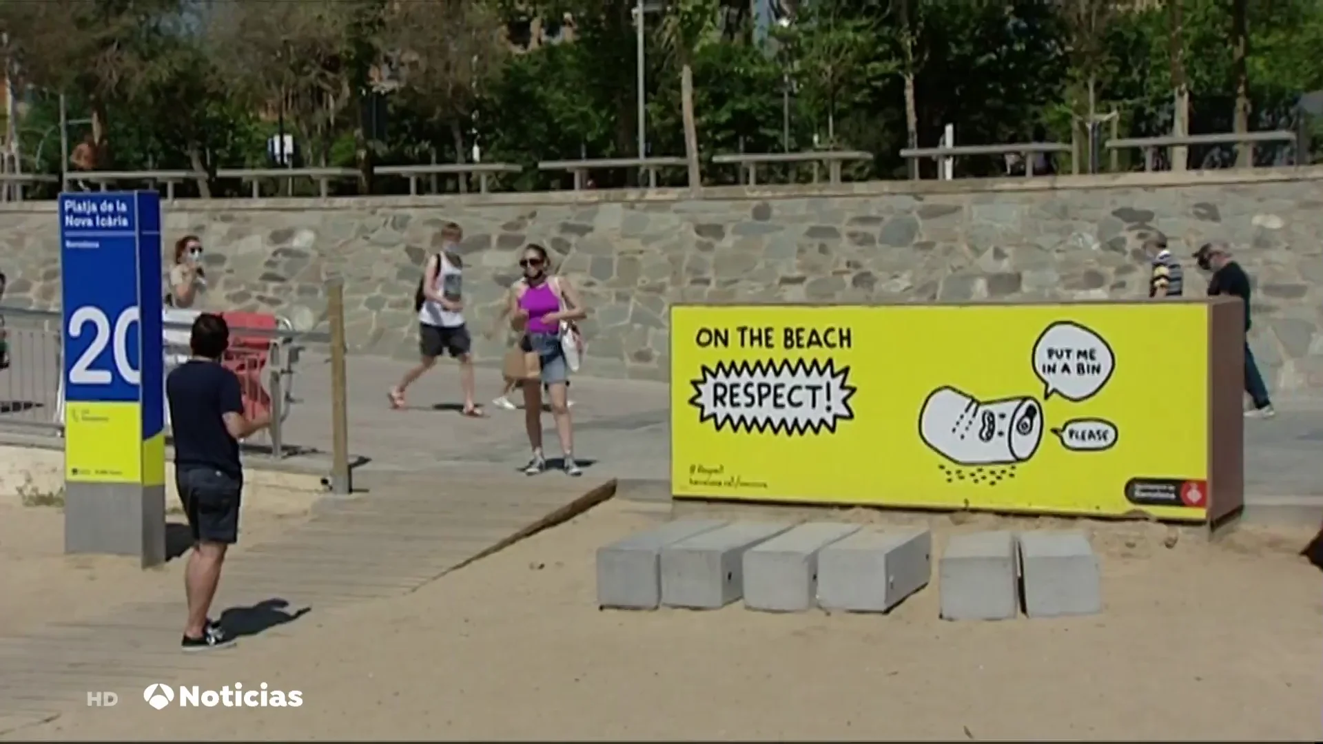 ¿Cuándo entran en vigor y a cuánto ascienden las nuevas multas que el Ayuntamiento de Barcelona pondrá por fumar en las playas? ¿Cuándo entran en vigor y a cuánto ascienden las nuevas multas que el Ayuntamiento de Barcelona pondrá por fumar en las playas?