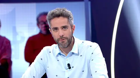 Roberto Leal ‘explota’ ante el chiste más ‘negro’ de Orestes en ‘Pasapalabra’: “A mí no me lo dijeron…” Roberto Leal ‘explota’ ante el chiste más ‘negro’ de Orestes en ‘Pasapalabra’: “A mí no me lo dijeron…”