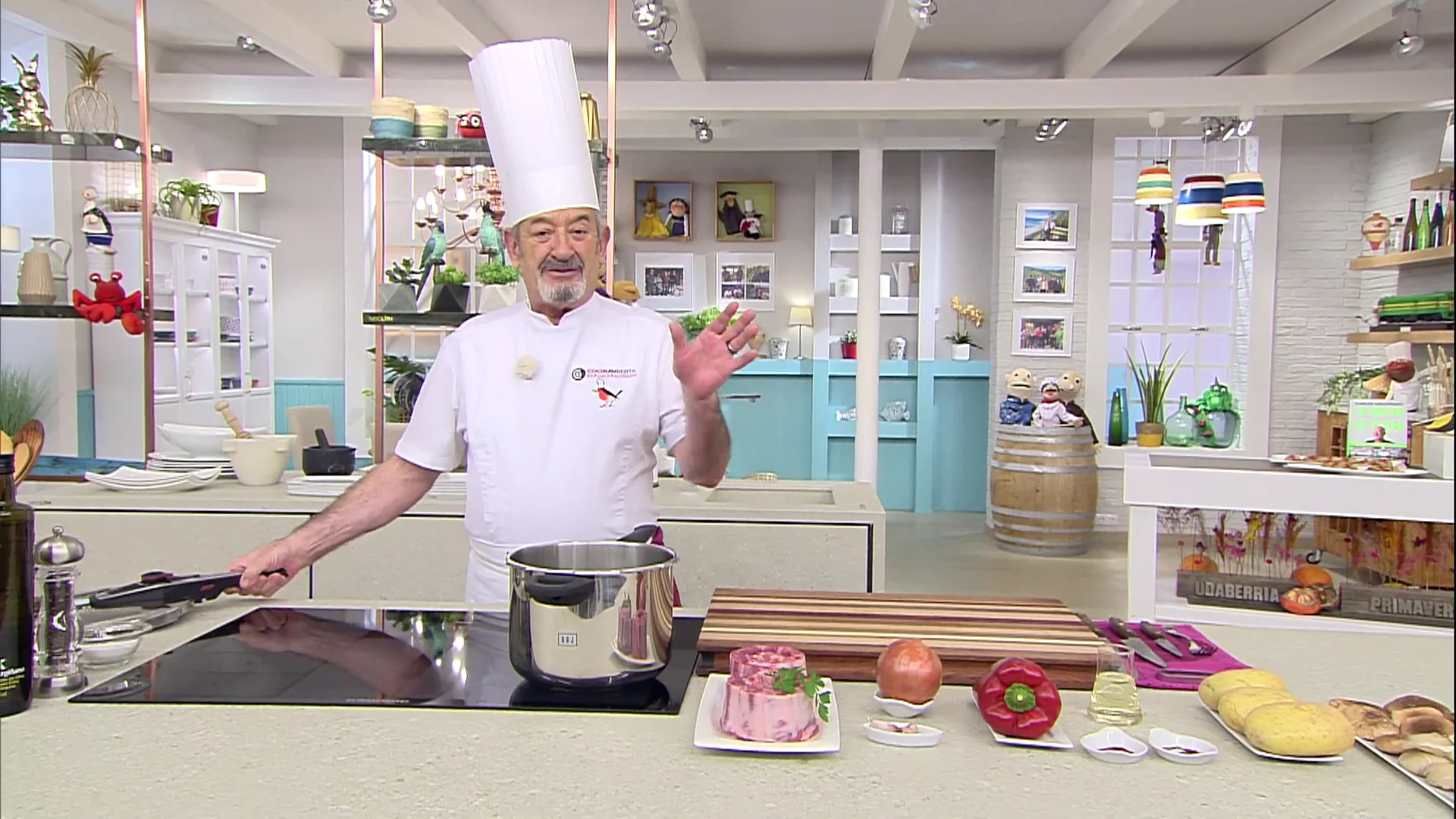 El truco de Karlos Argui&ntilde;ano: "Yo tambi&eacute;n hago magia"
