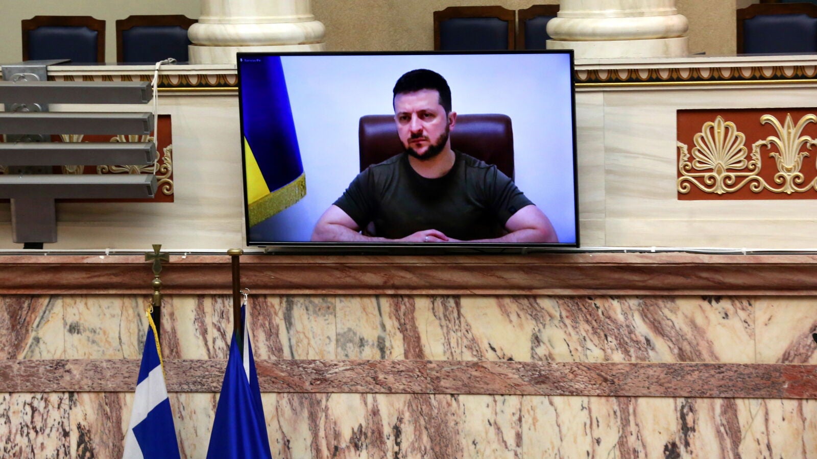 Volodímir Zelenski insiste en que Mariúpol vive 