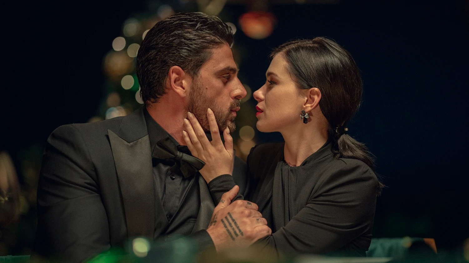 Michele Morrone y Anna-Maria Sieklucka en '365 Días: Aquel día' Michele Morrone y Anna-Maria Sieklucka en '365 Días: Aquel día'