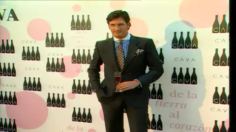 Imagen de archivo de Luis Medina Imagen de archivo de Luis Medina