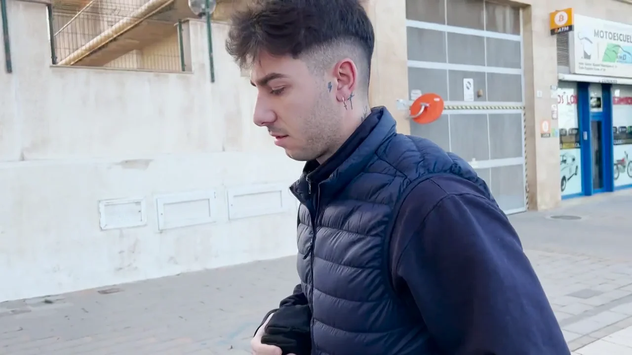Manuel Bedmar hace o&iacute;dos sordos a las im&aacute;genes y audios que destapan su infidelidad a Roc&iacute;o Flores