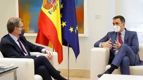 El líder del PP, Alberto Núñez Feijóo, y el presidente del Gobierno, Pedro Sánchez El líder del PP, Alberto Núñez Feijóo, y el presidente del Gobierno, Pedro Sánchez