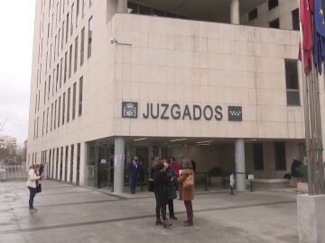 La justicia investiga 56 contratos de compra de material sanitario del Gobierno de España por 310 millones de euros