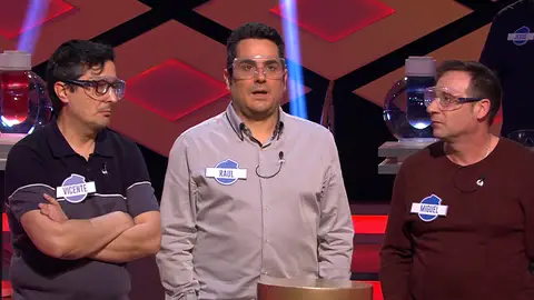 Ocho segundos y dos respuestas por delante… ¿Conseguirán los ‘Sindulfos’ hacerse con el bote? Ocho segundos y dos respuestas por delante… ¿Conseguirán los ‘Sindulfos’ hacerse con el bote?