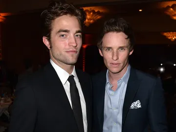 Robert Pattinson y Eddie Redmayne Robert Pattinson y Eddie Redmayne
