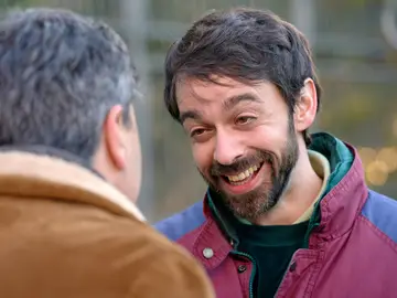 Ismael entrega a Salaverría la prueba que necesitaba para dejar a Lucía en la estocada Ismael entrega a Salaverría la prueba que necesitaba para dejar a Lucía en la estocada