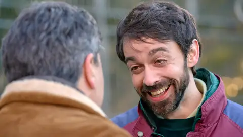 Ismael entrega a Salaverría la prueba que necesitaba para dejar a Lucía en la estocada Ismael entrega a Salaverría la prueba que necesitaba para dejar a Lucía en la estocada