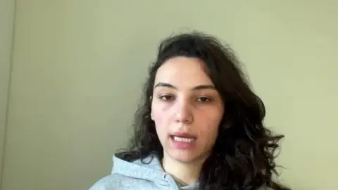 Las sanciones a Putin ahogan a los ciudadanos rusos que residen en España Las sanciones a Putin ahogan a los ciudadanos rusos que residen en España