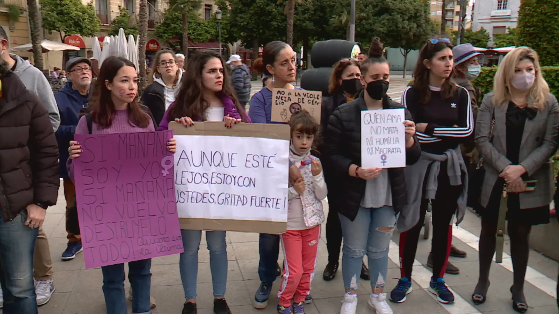 El padre del presunto maltratador de Jerez: "Tengo vergüenza de llamarle hijo" El padre del presunto maltratador de Jerez: "Tengo vergüenza de llamarle hijo"