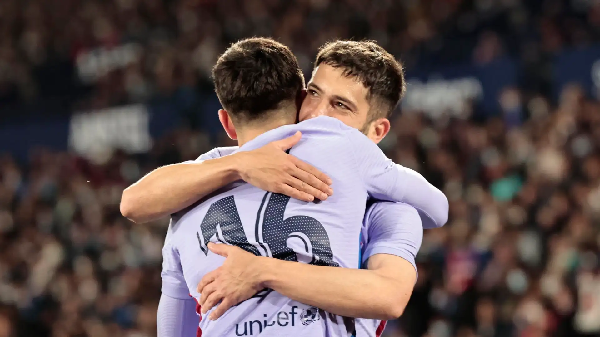Levante - Barcelona: Resultado, resumen y goles de la Liga Santander, en directo (2-3)