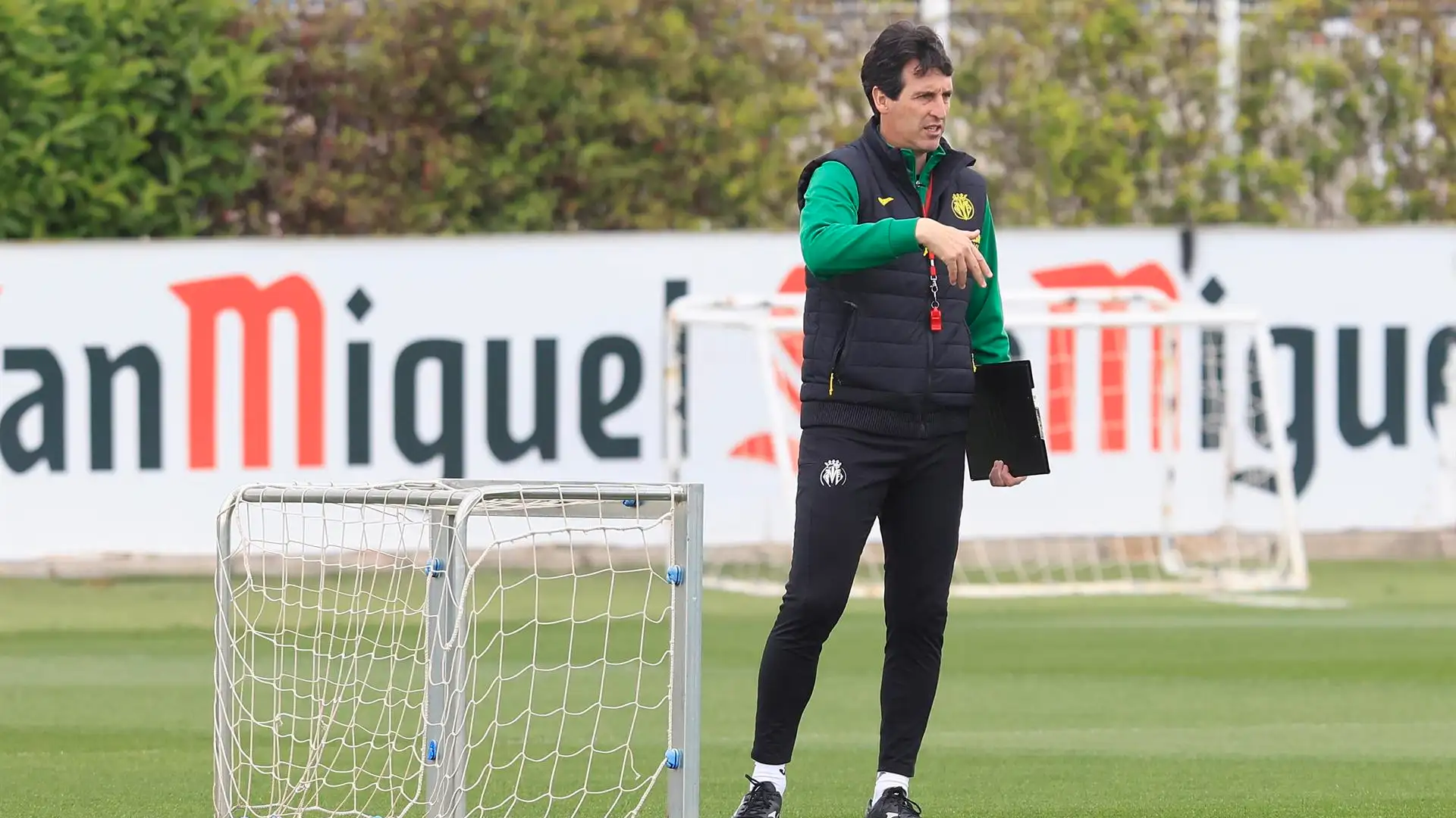 Emery: "El partido va a ser m&aacute;s complicado que en la ida"