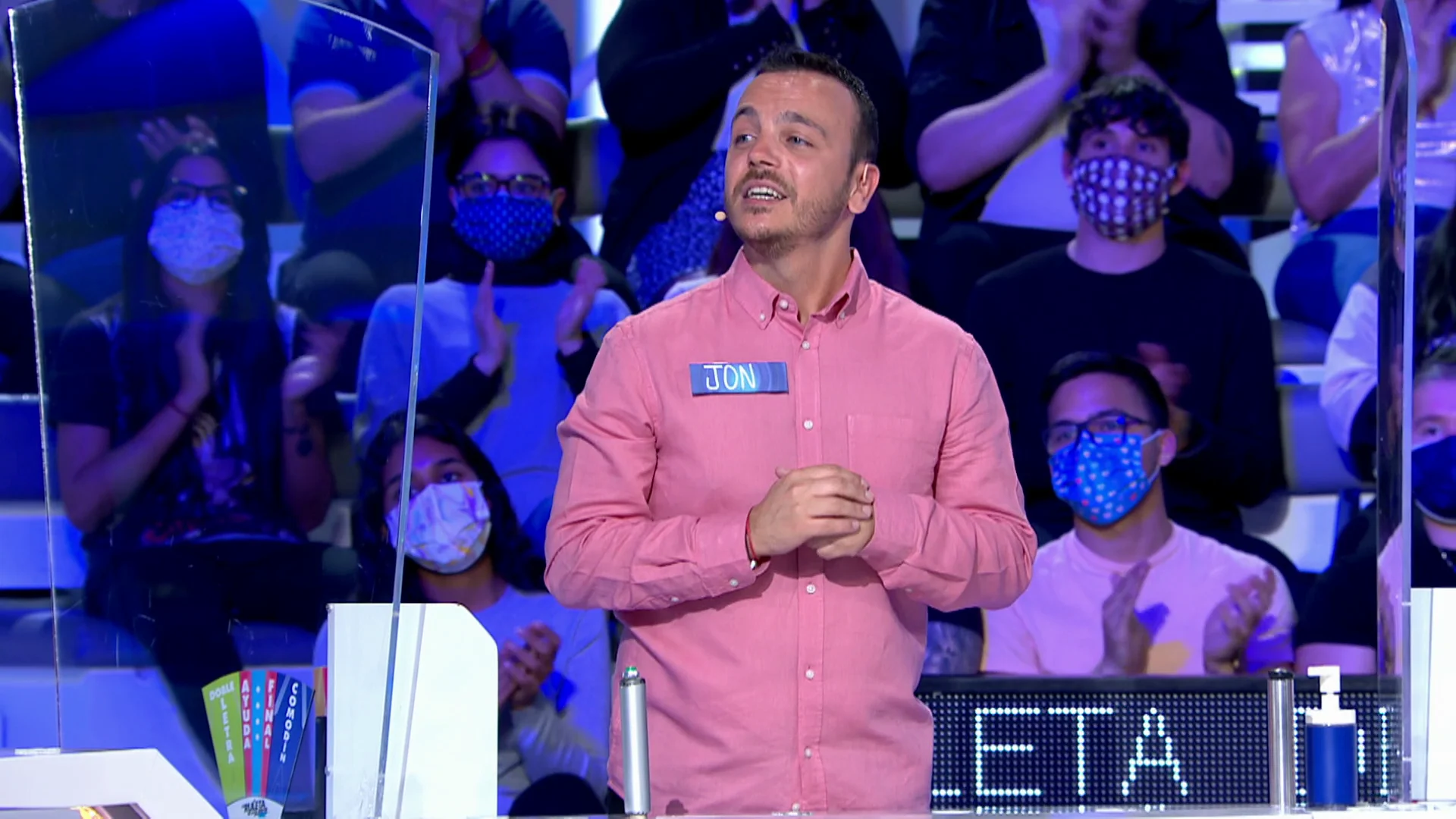 ¡Ver para creer! Jon resuelve un panel muy trabado en ‘La ruleta de la suerte’ ¡Ver para creer! Jon resuelve un panel muy trabado en ‘La ruleta de la suerte’
