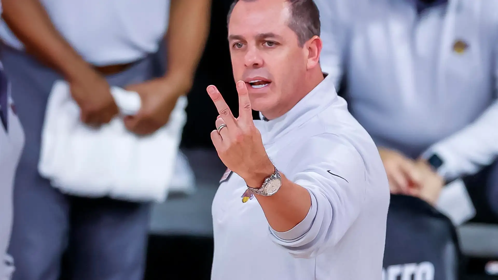 Frank Vogel, extécnico de los Lakers Frank Vogel, extécnico de los Lakers