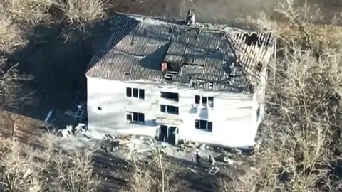 Rusia confirma que ya ha comenzado su ofensiva final en el Donbás Rusia confirma que ya ha comenzado su ofensiva final en el Donbás