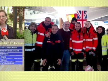 Enfermera que colabora con Ucrania.