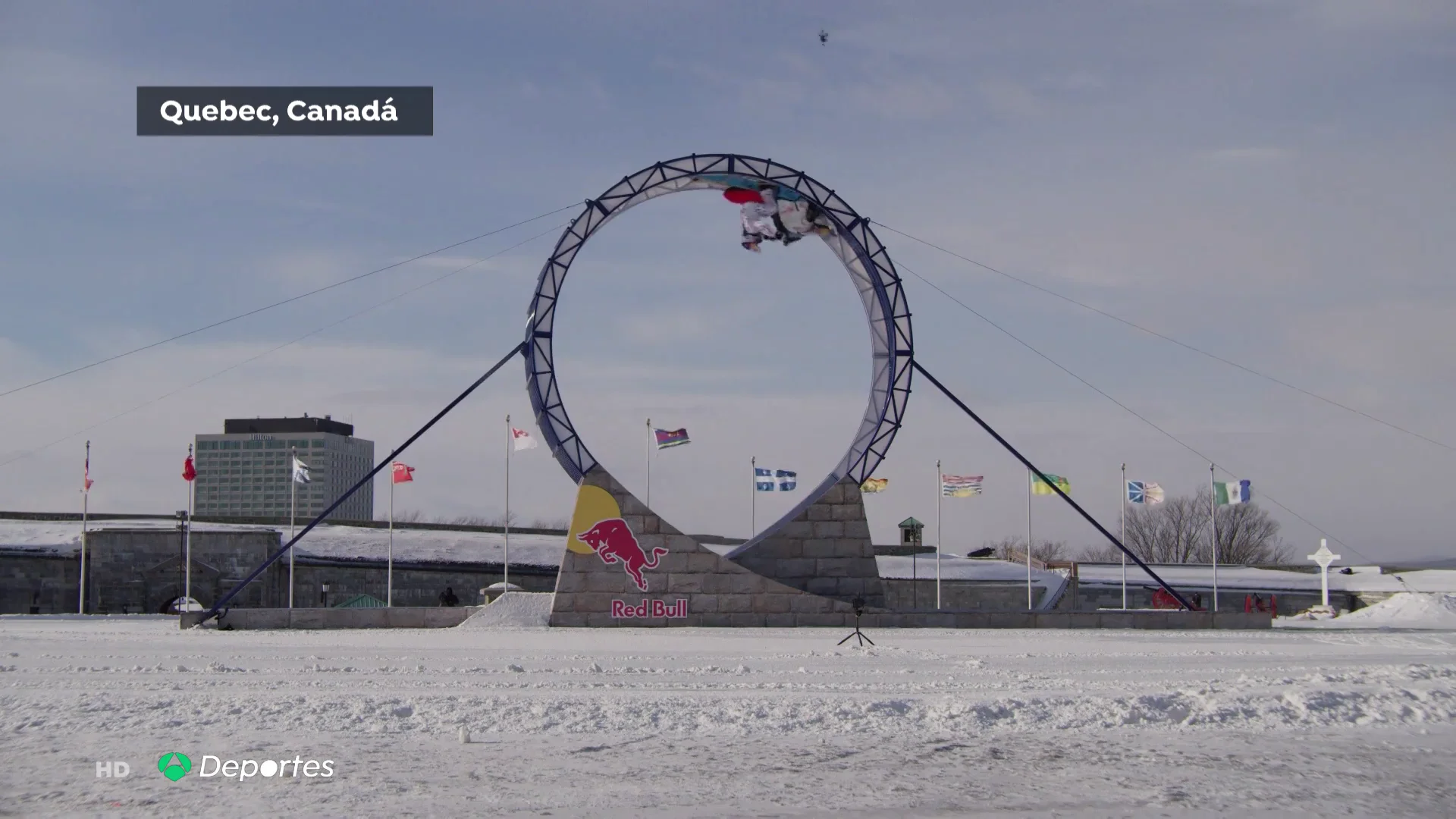 El espectacular looping con una moto de agua de Levy Latal El espectacular looping con una moto de agua de Levy Latal