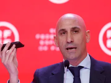 Luis Rubiales en rueda de prensa Luis Rubiales en rueda de prensa