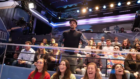 Don Rogelio y sus trucos para el hogar al más puro estilo de Marta Hazas Don Rogelio y sus trucos para el hogar al más puro estilo de Marta Hazas