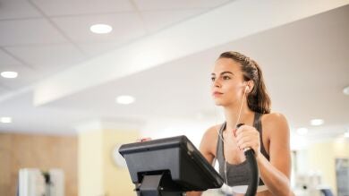¿Qué máquina del gimnasio es más efectiva para perder peso?