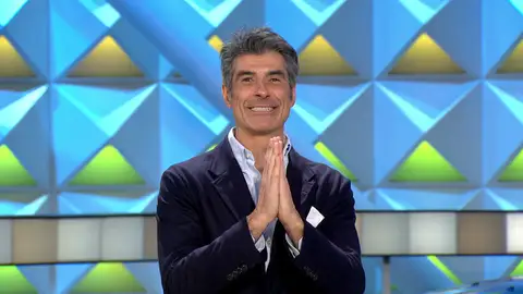 La bonita promesa de Jorge Fernández con los espectadores de 'La ruleta de la suerte' en el Especial 16 aniversario La bonita promesa de Jorge Fernández con los espectadores de 'La ruleta de la suerte' en el Especial 16 aniversario